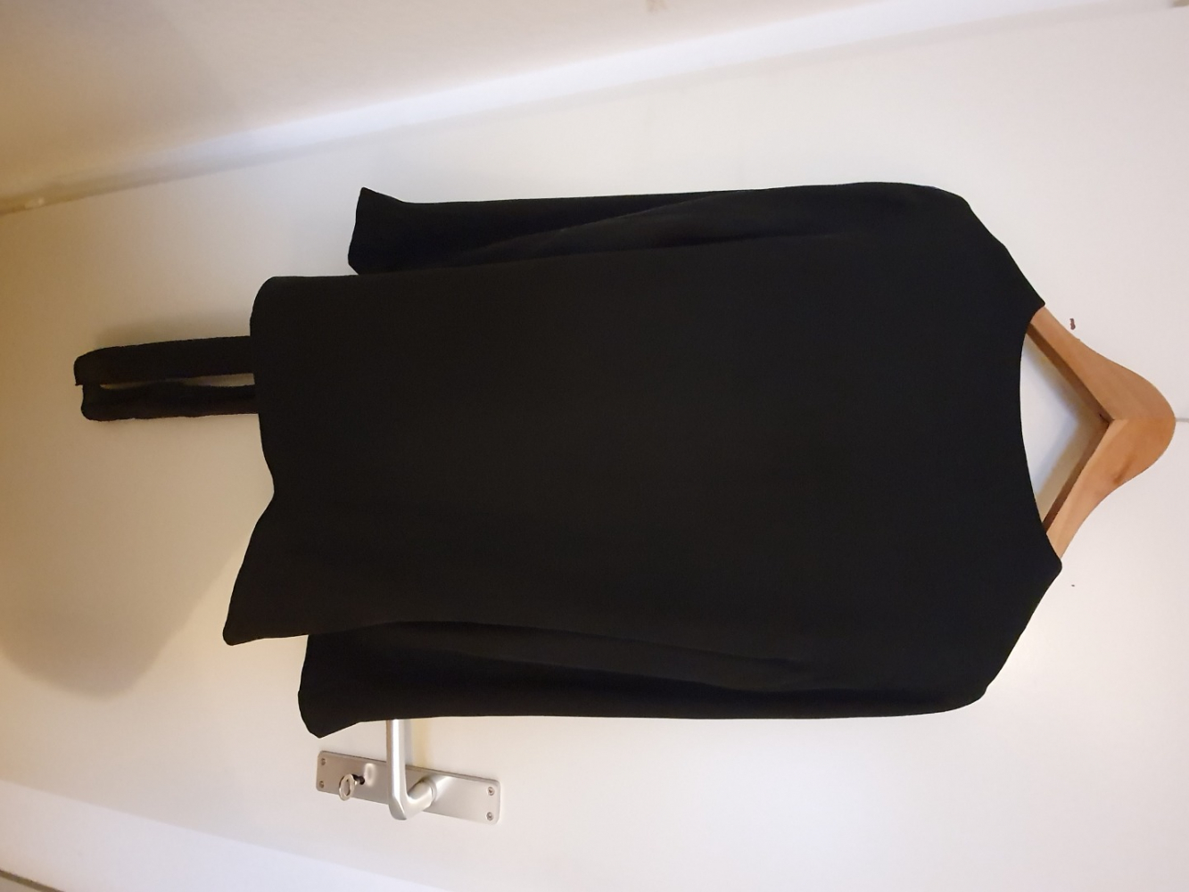 Hoss Intropia Black silk jacket