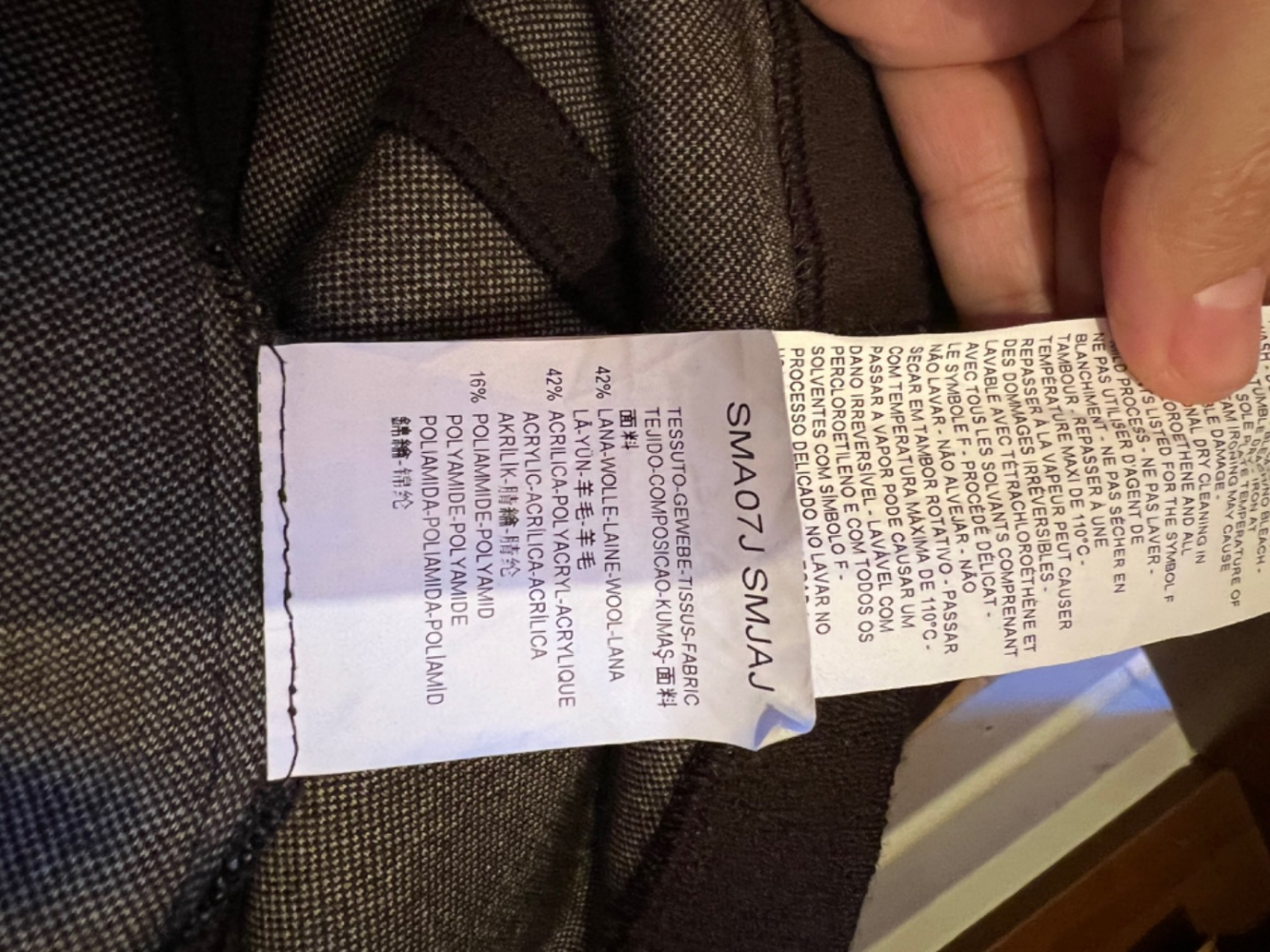 Armani Collezioni Originelles Wollkleid