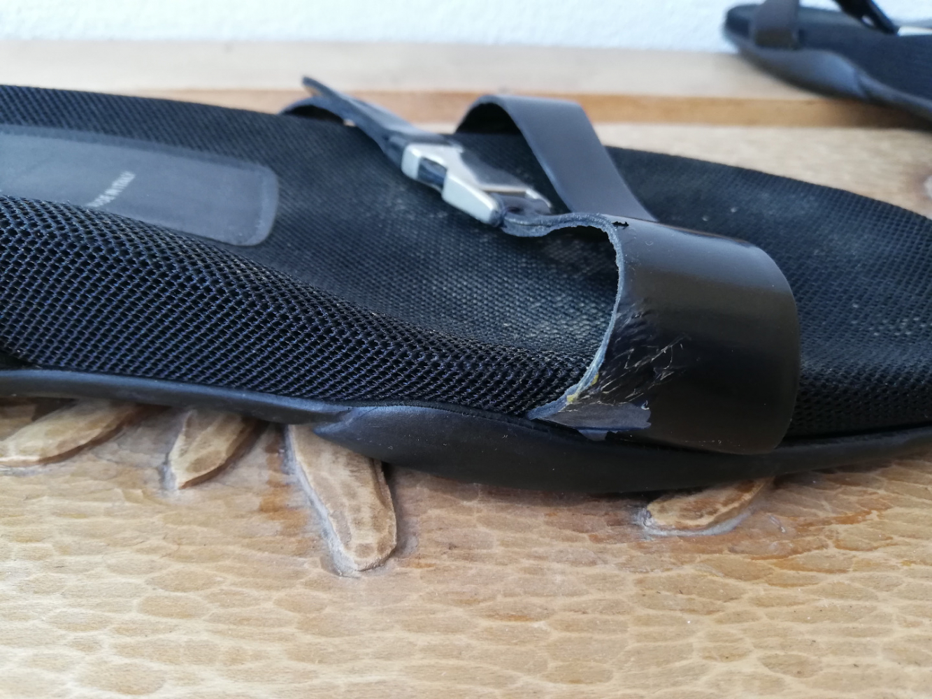 Prada B - Black leather sandals