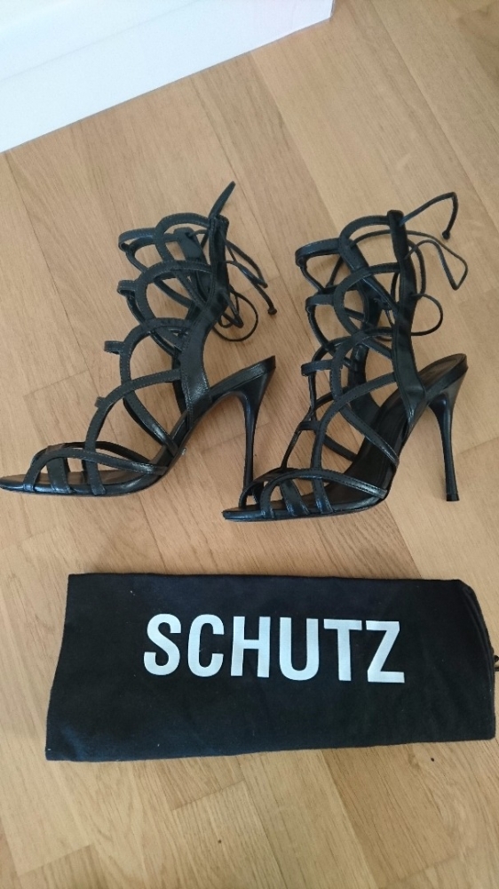 Schutz Sandales