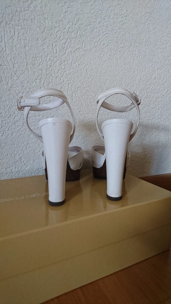 Sergio Rossi Sandalen