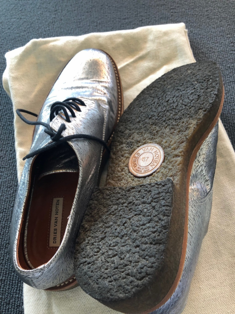 Dries Van Noten Derbies