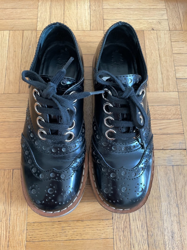 Miu Miu Brogues en cuir