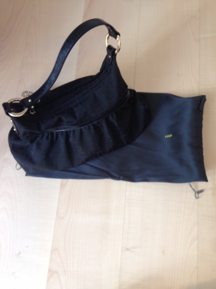 Fendi Shoulder bag