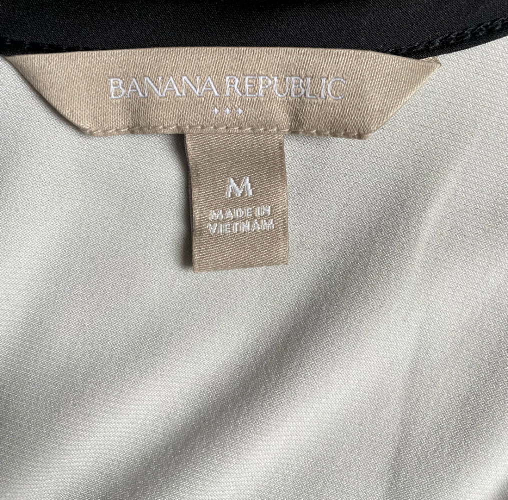 Banana Republic Office sleeveless blouse