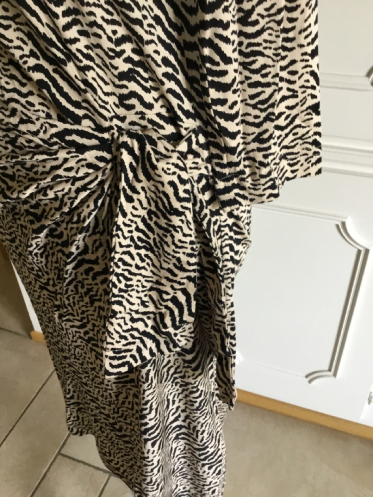 Gerard Darel Leichtes Kleid aus Zebra-Stoff 38