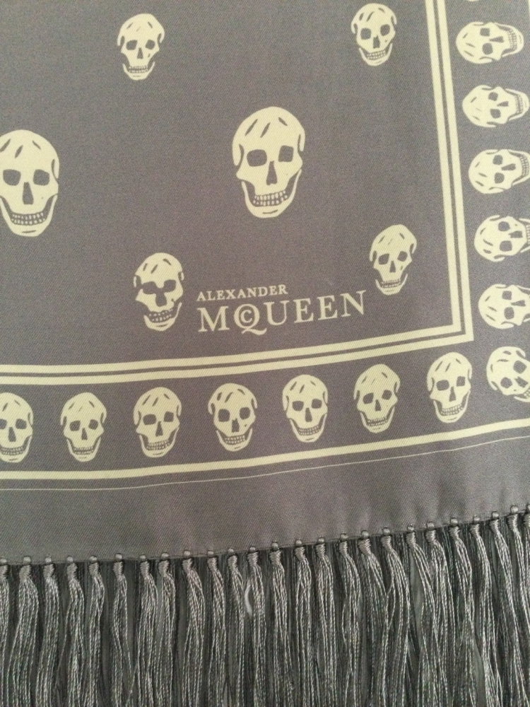 Alexander McQueen Skulls