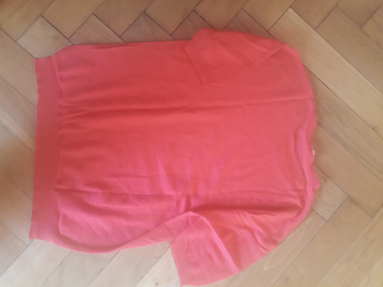 Les Petites Strickwaren mit kurzen Ärmeln