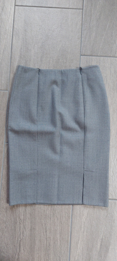 Akris Business Skirt