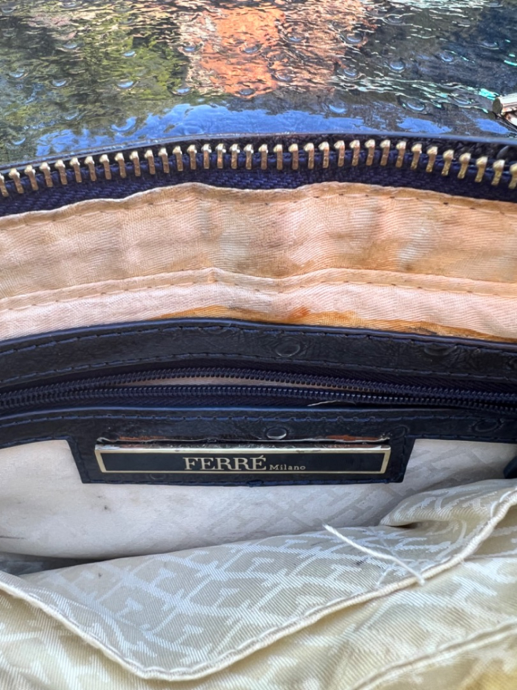 Ferré Milano Pochette