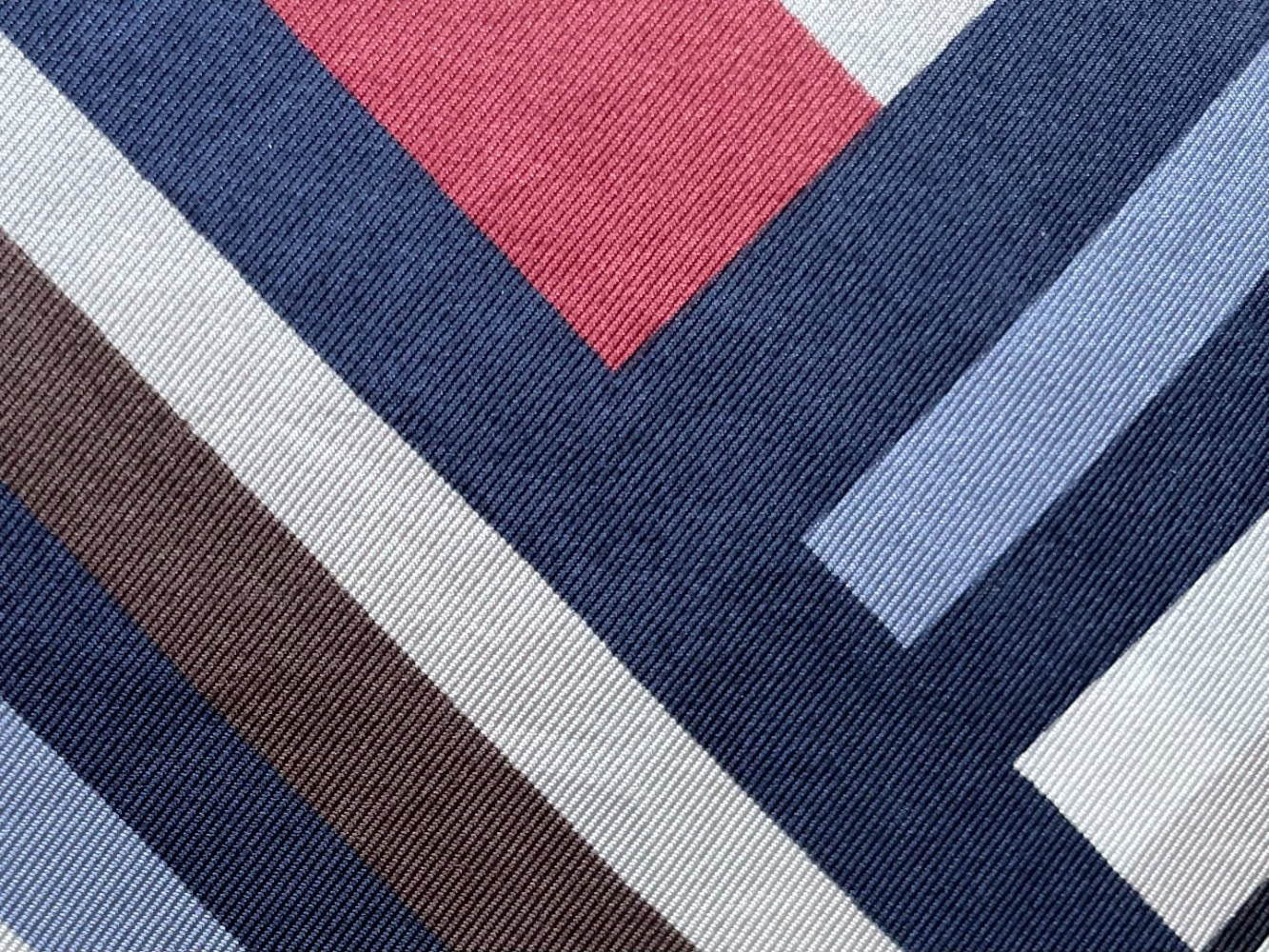 Max Mara Simply adorable!  Flowy silk geometric scarf-print minidress by 'S Max Mara.