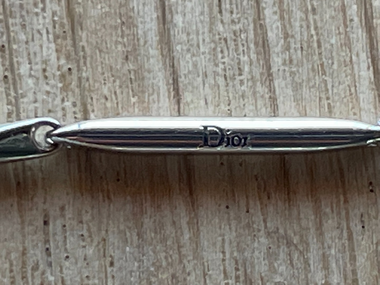 Christian Dior Wonderful Dior circle drop earrings!