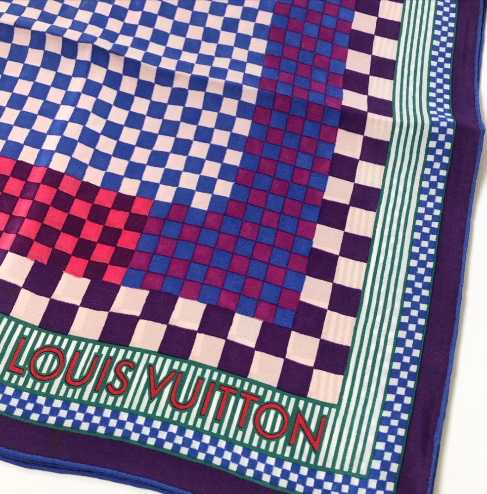 Louis Vuitton Foulard
