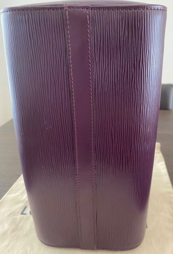 Louis Vuitton Speedy 30