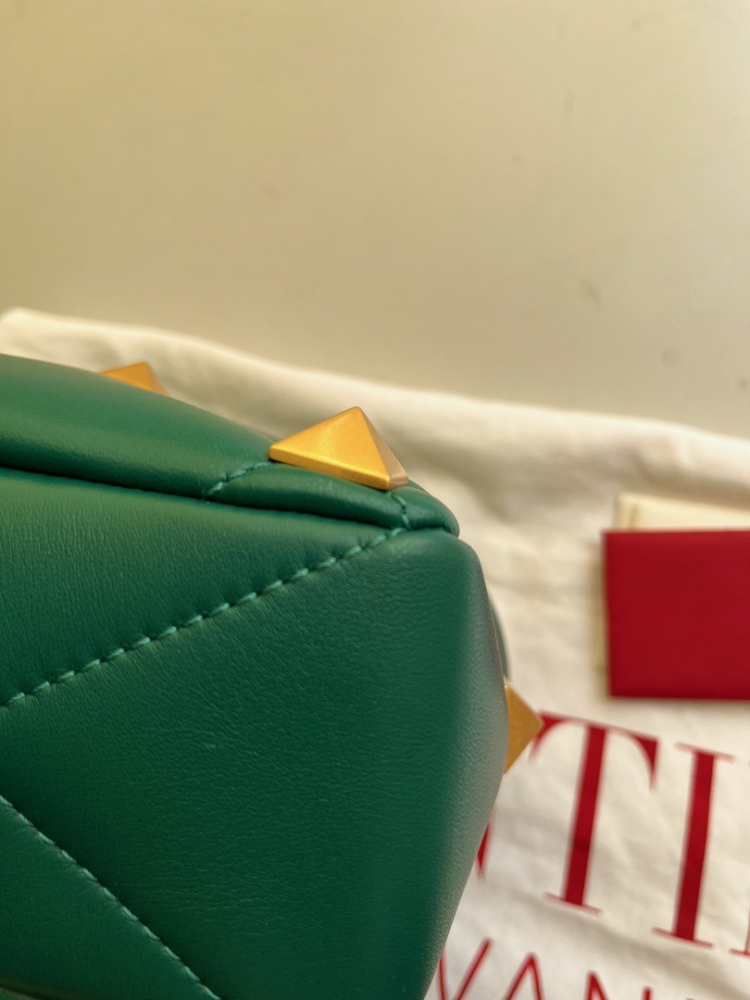 Valentino pochette 'Roman Stud' (clous)