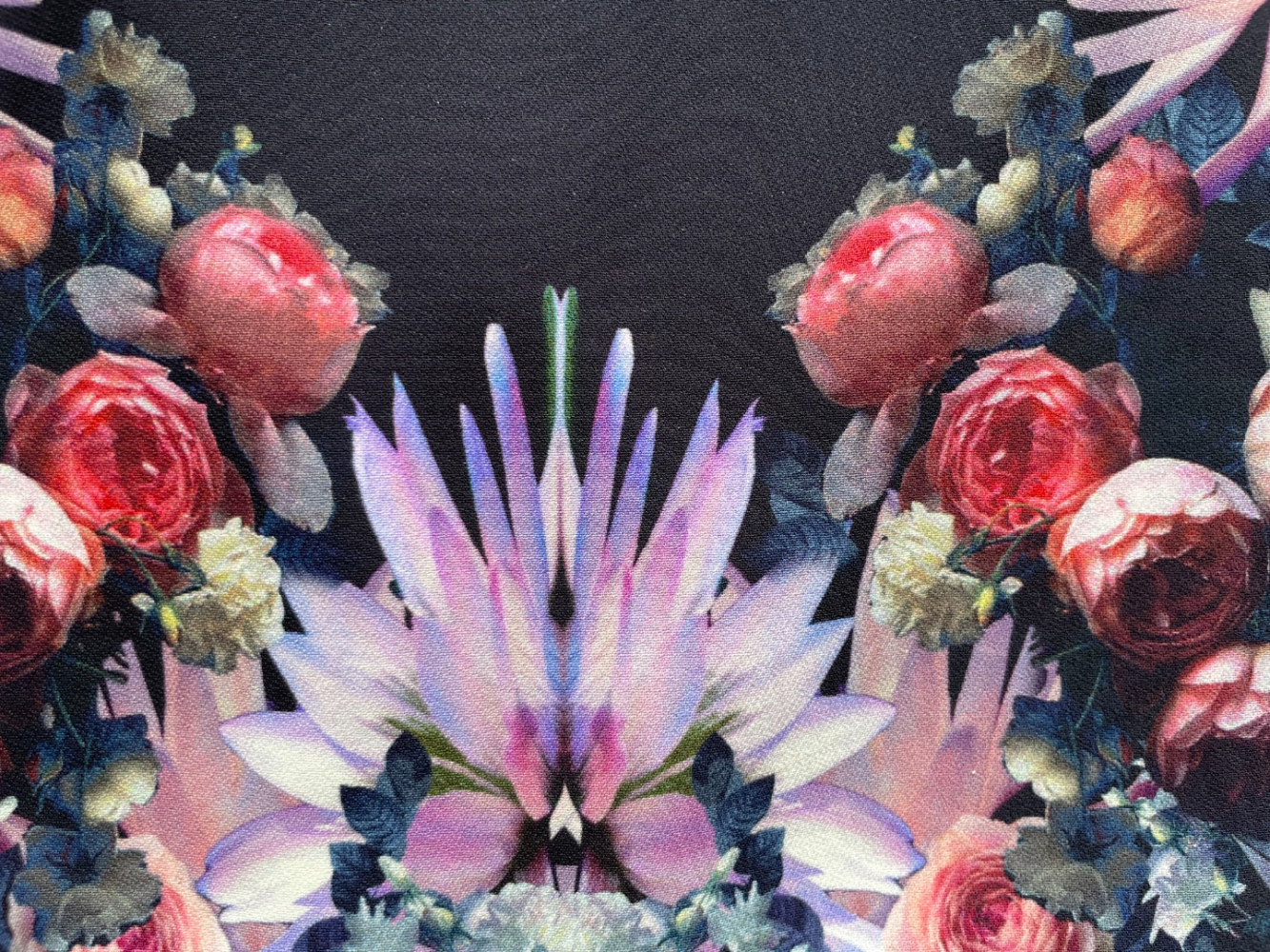 Givenchy Superbe - et rare - jupe florale Givenchy à fermeture éclair.