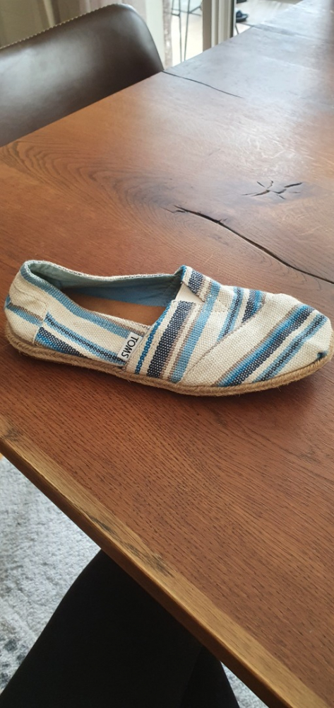 Tom's Espadrilles