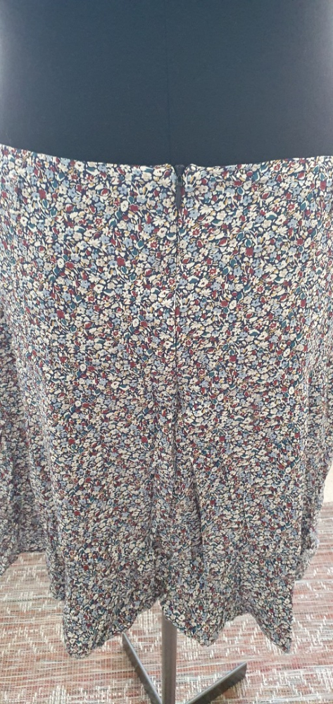 CAROLL Paris floral skirt