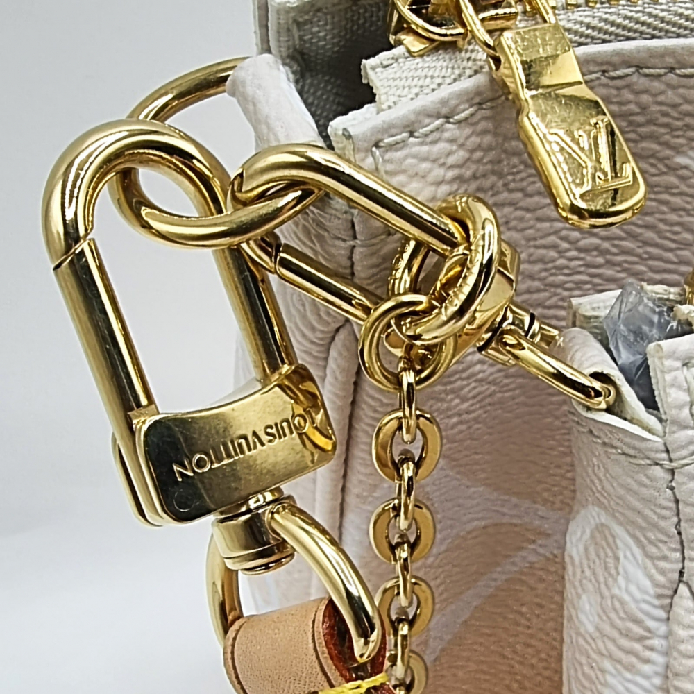 Louis Vuitton Multi Pochette Accessories By The Pool