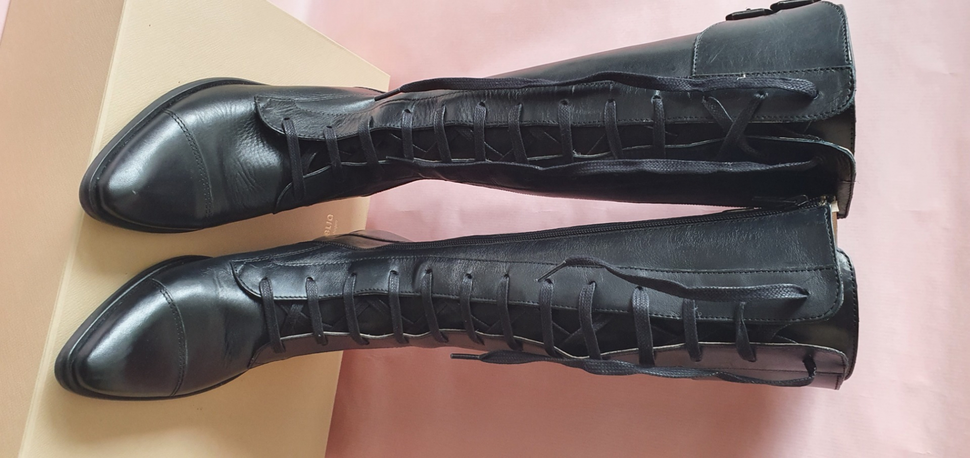 San Marina Schnürstiefel