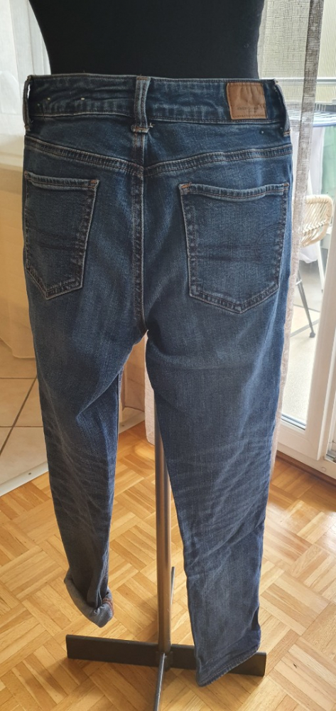 American Eagle jean