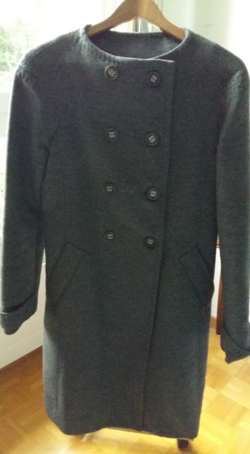 BCBG Max Azria Mantel