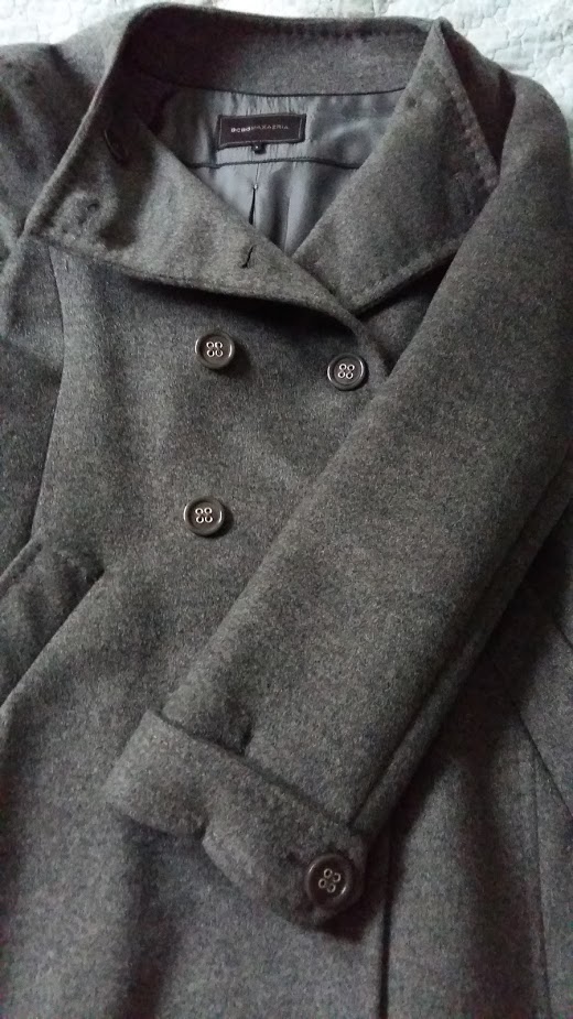 BCBG Max Azria Mantel