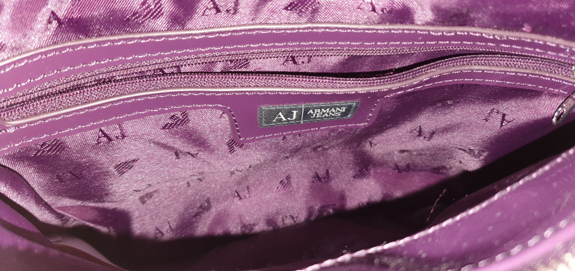 Armani Jeans Cuir vernis