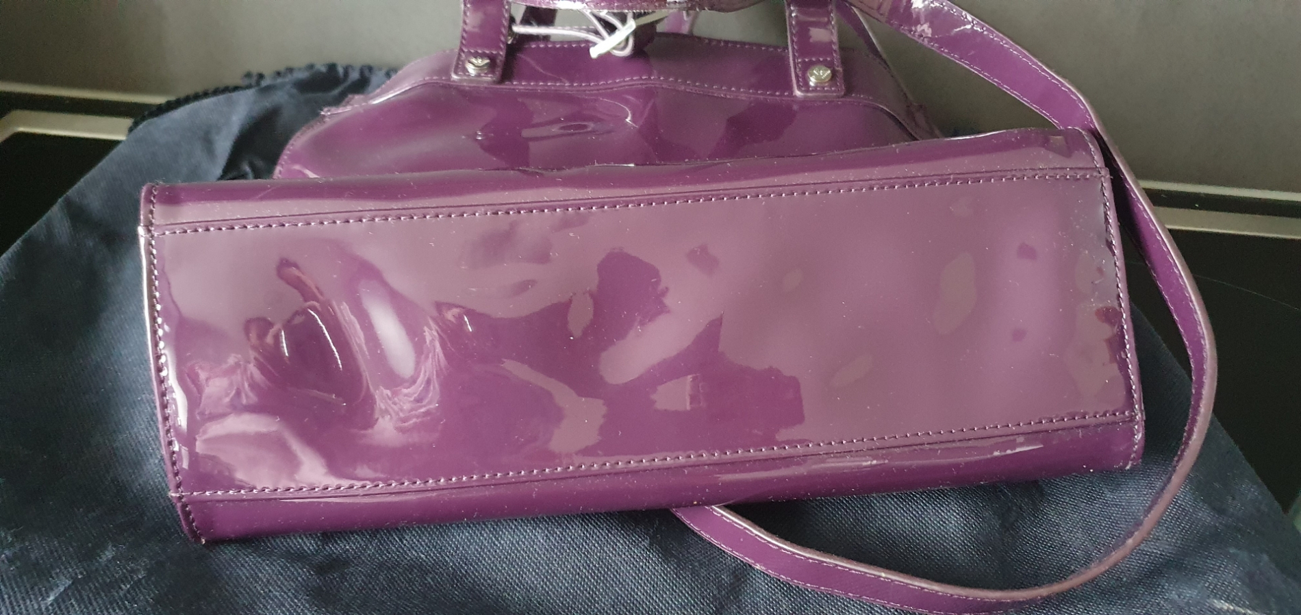 Armani Jeans Cuir vernis