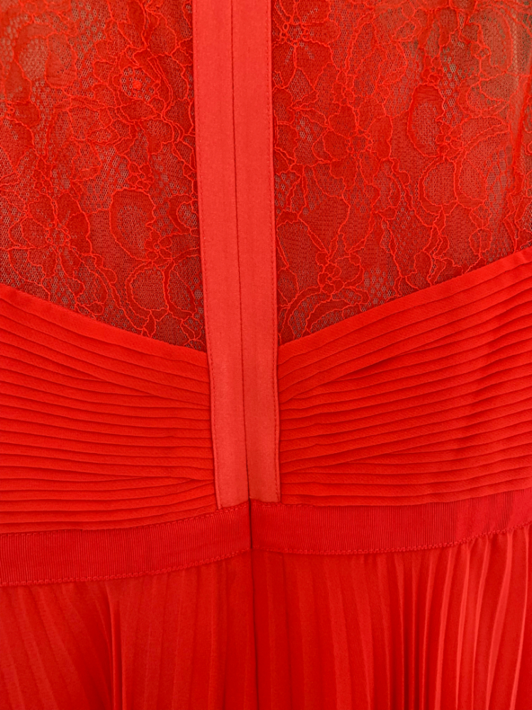 BCBG Max Azria Red BCBG