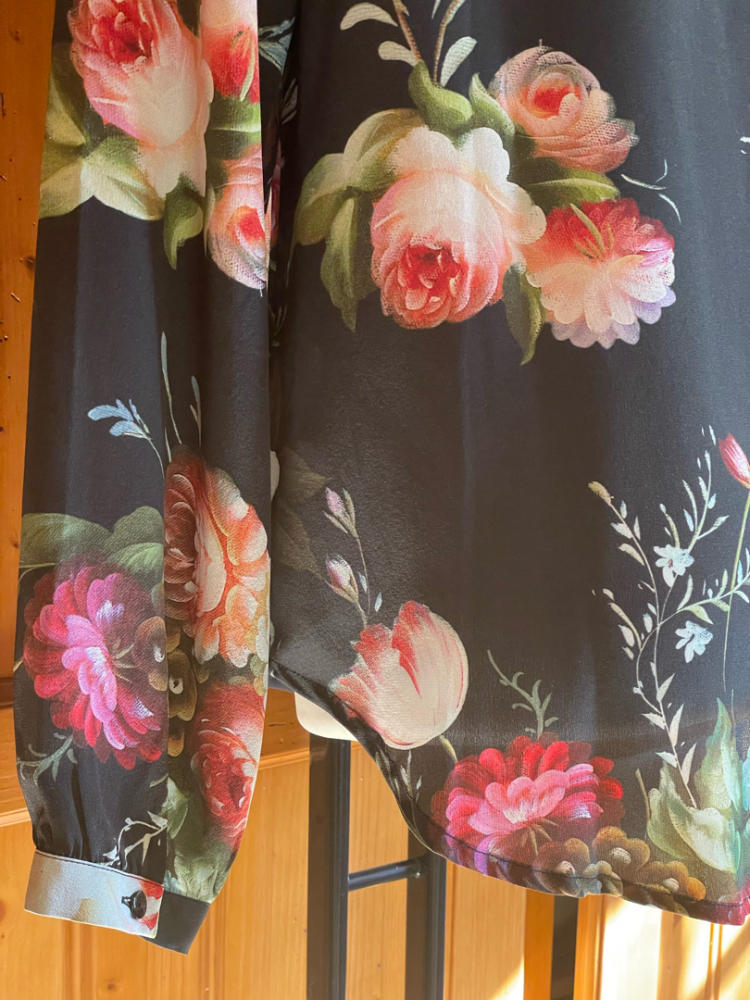 JJB Benson Blume Seidenbluse