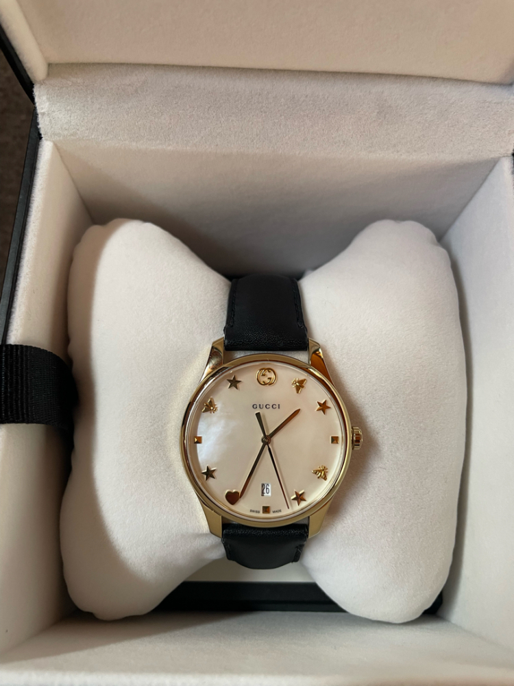 Gucci Unisex Gucci G-Timeless Watch