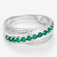 Le Diamantaire Women's 'Entrelacs Emeraude' Ring