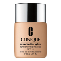 Clinique 'Even Better Glow Light Reflecting SPF15' Foundation - CN 52 Neutral 30 ml
