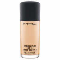 Mac Cosmetics Fond de teint 'Studio Fix Fluid SPF 15' - N6 30 ml
