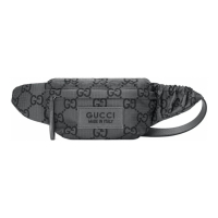 Gucci Sac ceinture 'Maxi Gg Logo-Patch' pour Femmes
