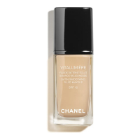 Chanel 'Vitalumière Fluide de Teint Éclat SPF15' Foundation - 40 Beige 30 ml