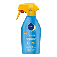Nivea Crème solaire 'Sun Protect & Bronze SPF20' - 300 ml