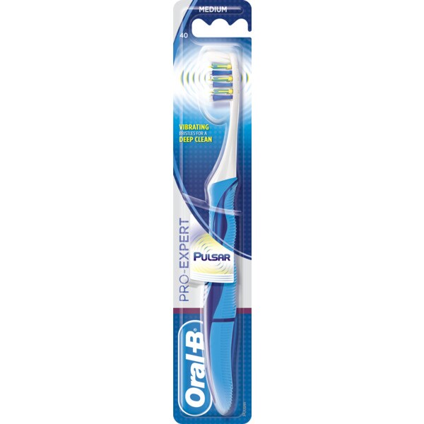 'Pro-Expert Pulsar' Toothbrush - 35 Medium