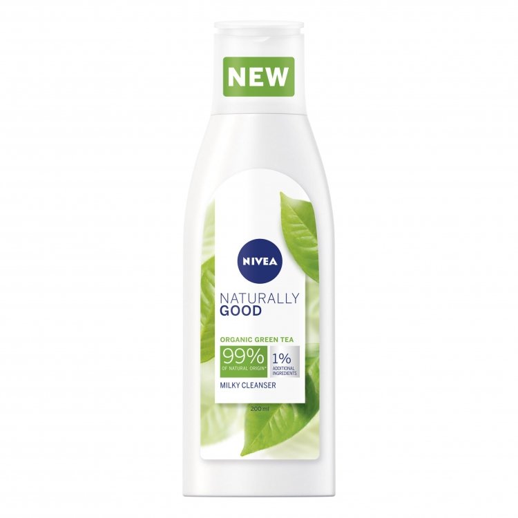 'Naturally Good Organic' Cleanser - Green Tea 200 ml