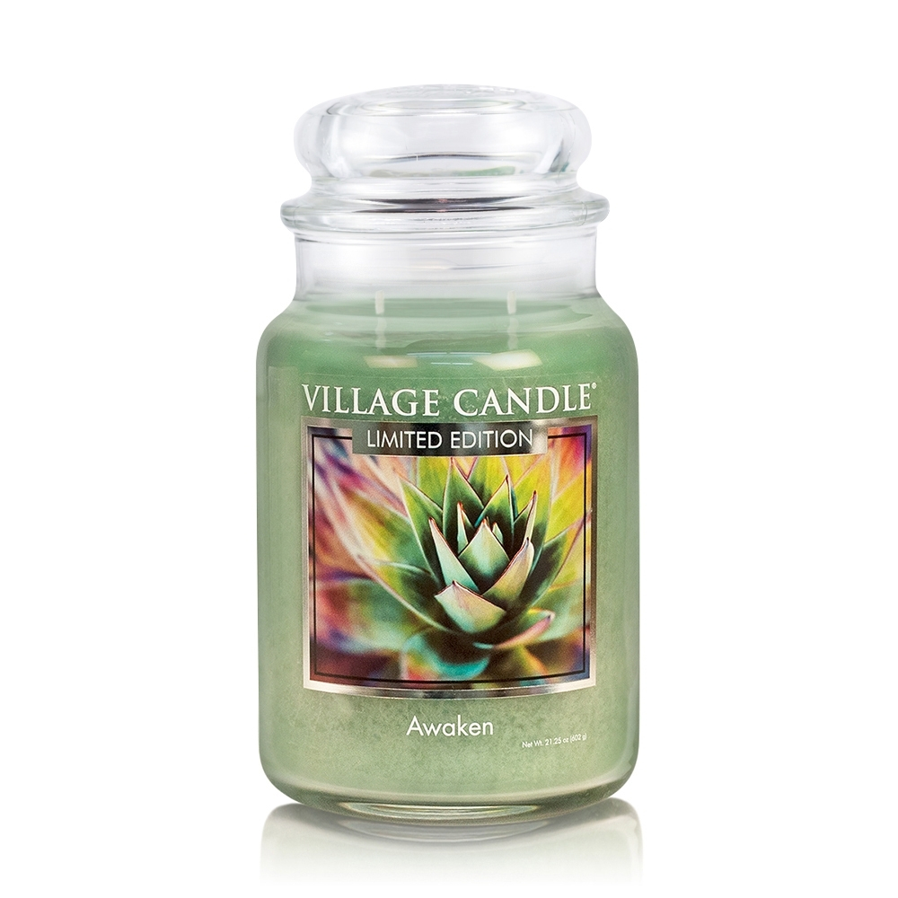 Awaken' Scented Candle - 737 g