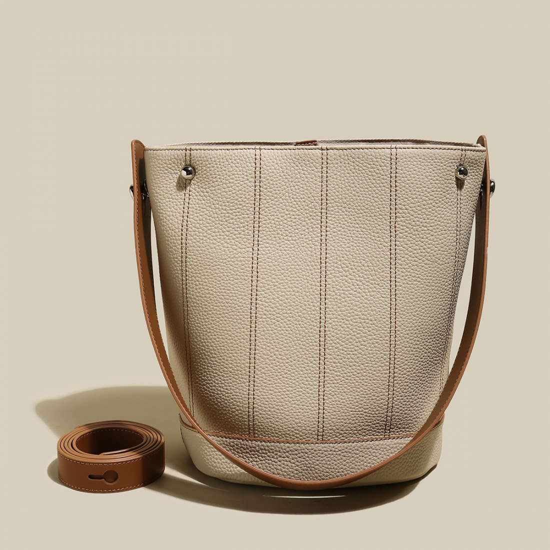 Women's 'Faye With Extra Pouch' Bucket Bag