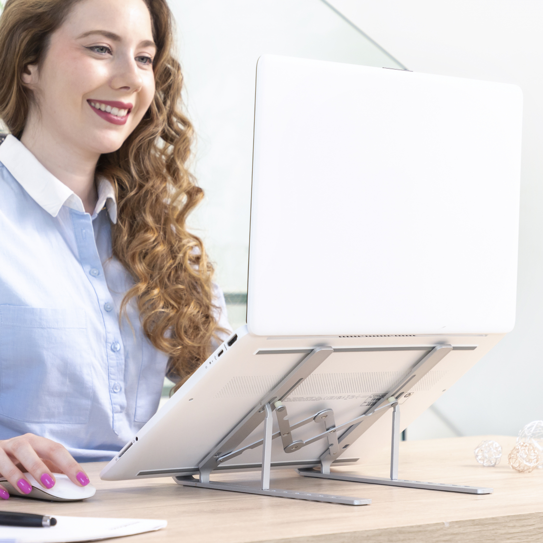 Support Pliable Et Réglable Pour Portable Flastan