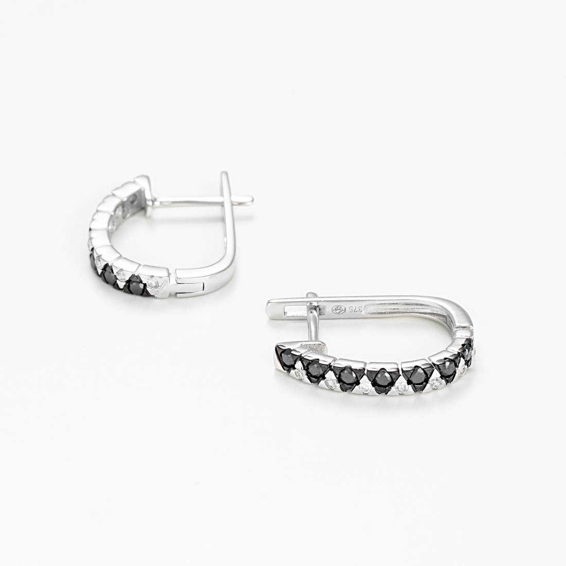 Women's 'Black and White' Earrings