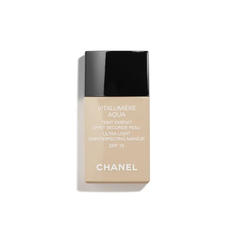'Vitalumière Aqua SPF15' Foundation - 10 Beige 30 ml
