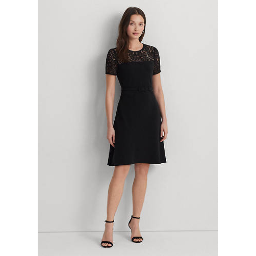 Robe de cocktail 'Lace-Trim Georgette' pour Femmes