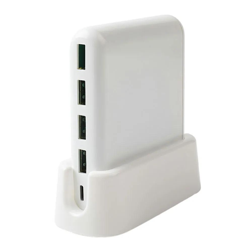 5-Port-USB-Ladestation mit 60 W Leistung, davon ein 30-W-Netzteilanschluss und ein 18-W-QC-3.0-Anschluss.