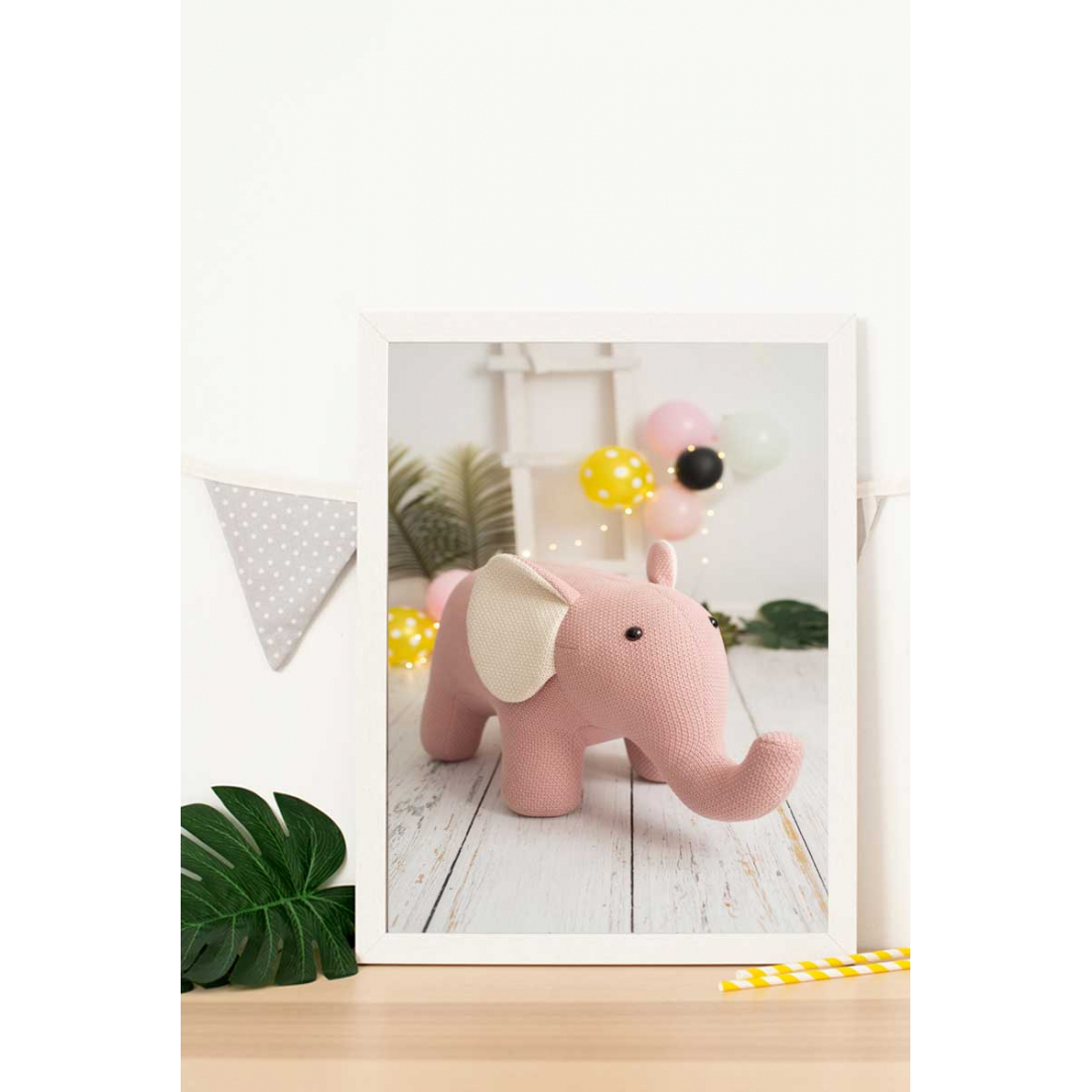 'Elephant' Poster mit Rahmen