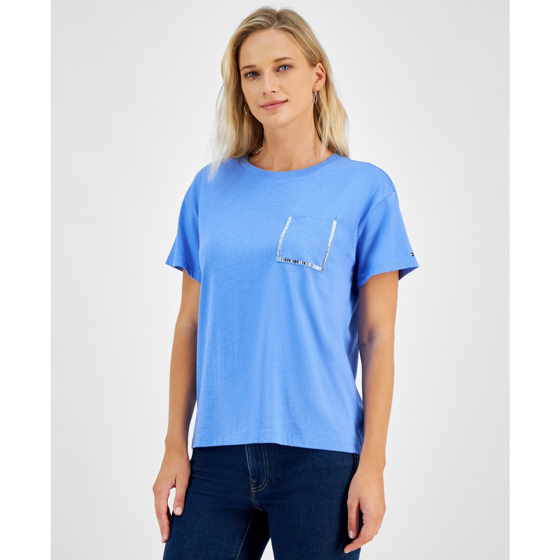 'Embellished Pocket Crewneck T-Shirt' pour Femmes