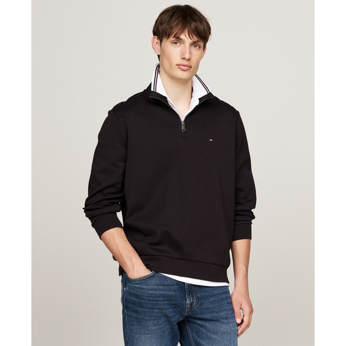 Men's 'Essential Intechno Knit Regular-Fit 1/4-Zip Sweatshirt'